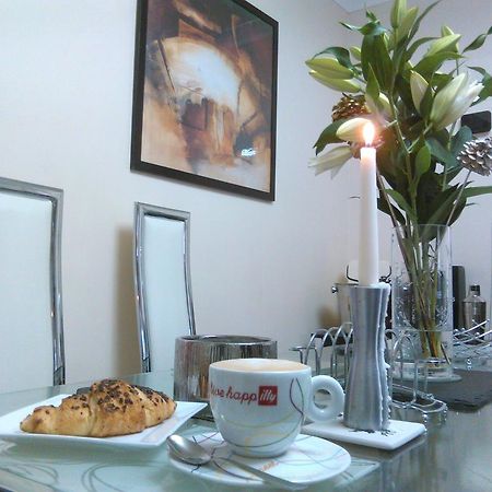Bianca'S House Hotel Heathrow Airport Slough Bagian luar foto