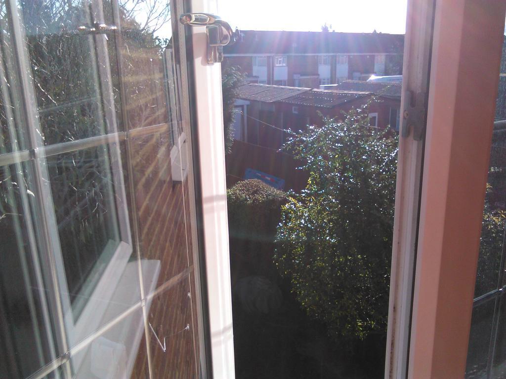 Bianca'S House Hotel Heathrow Airport Slough Bagian luar foto