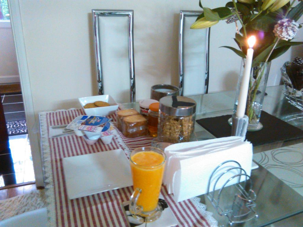 Bianca'S House Hotel Heathrow Airport Slough Bagian luar foto